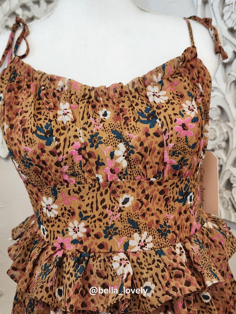 NWT Spring Floral Tiered Ruffle Mini Dress in Warm Brown Summer - Picture 2 of 8